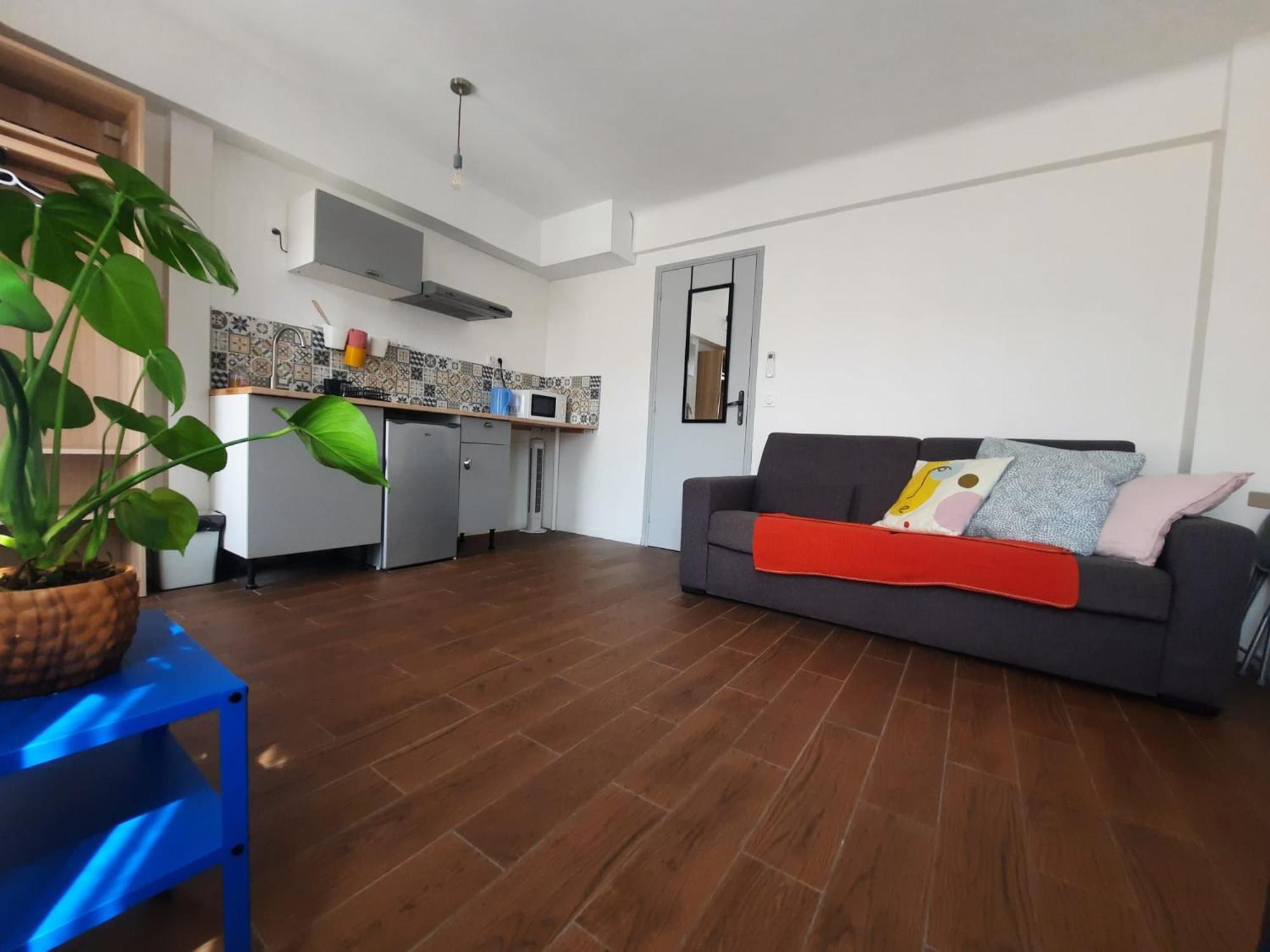 La 2, Climatisee Ac, Calme, Cuisine Privee Accommodatie bij particulieren *